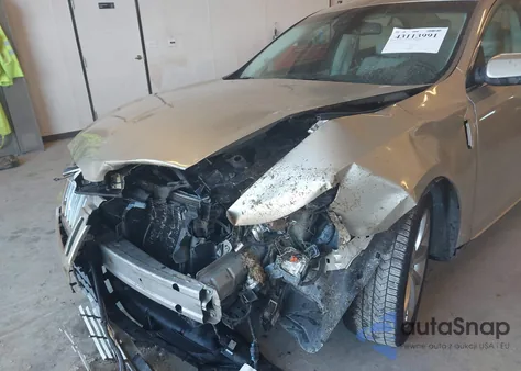 2011 Lincoln Mks Ecoboost z USA, uszkodzony, nr VIN 1LNHL9FT9BG605625